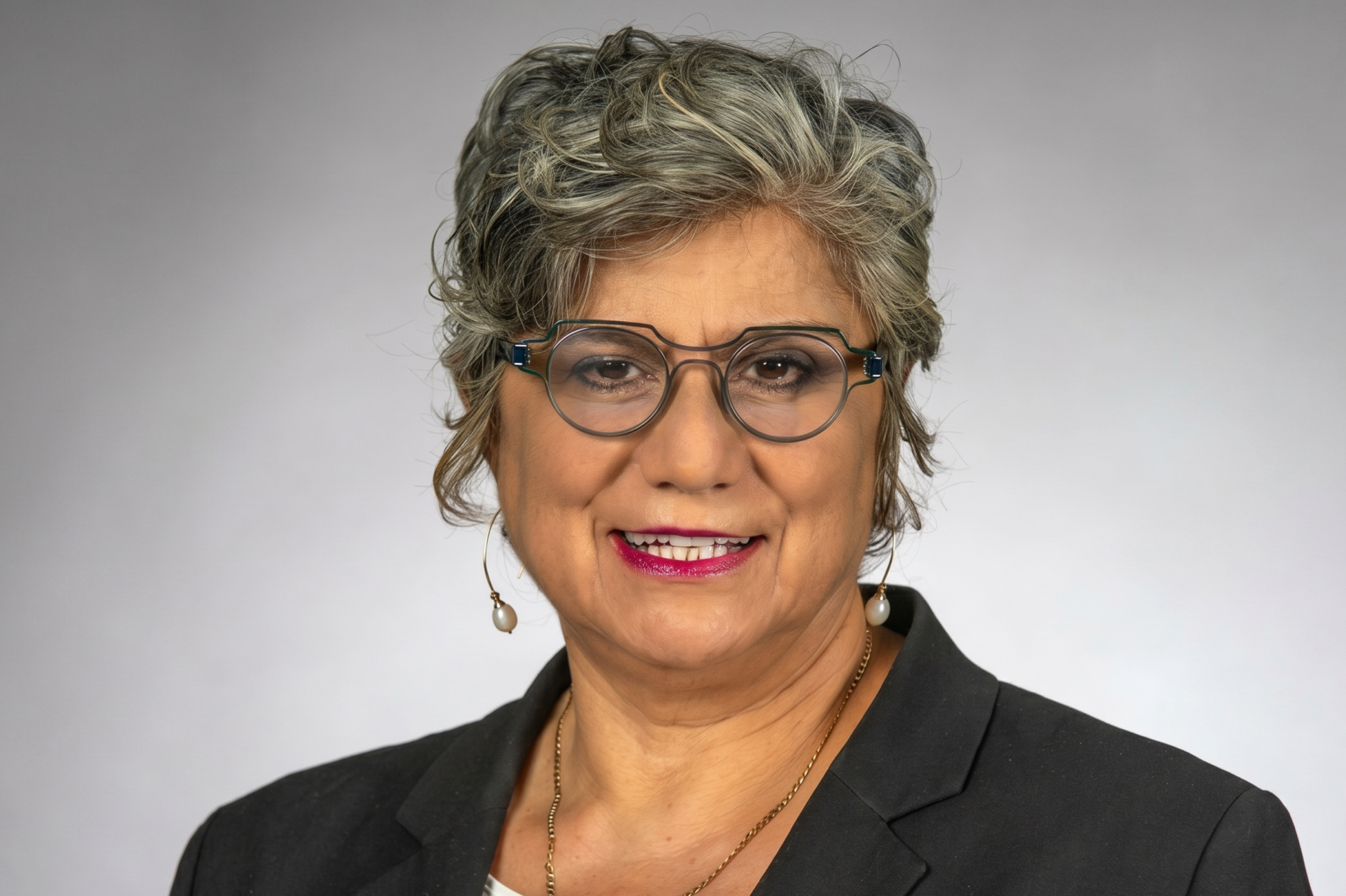 Portrait of Ani Aprahamian